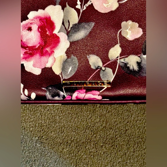 Rampage Purple And Pink Floral Hobo Shoulder Bag NWT MSRP $58 Purse Short - Picture 9 of 11